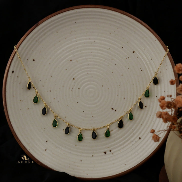 Brace Neckpiece