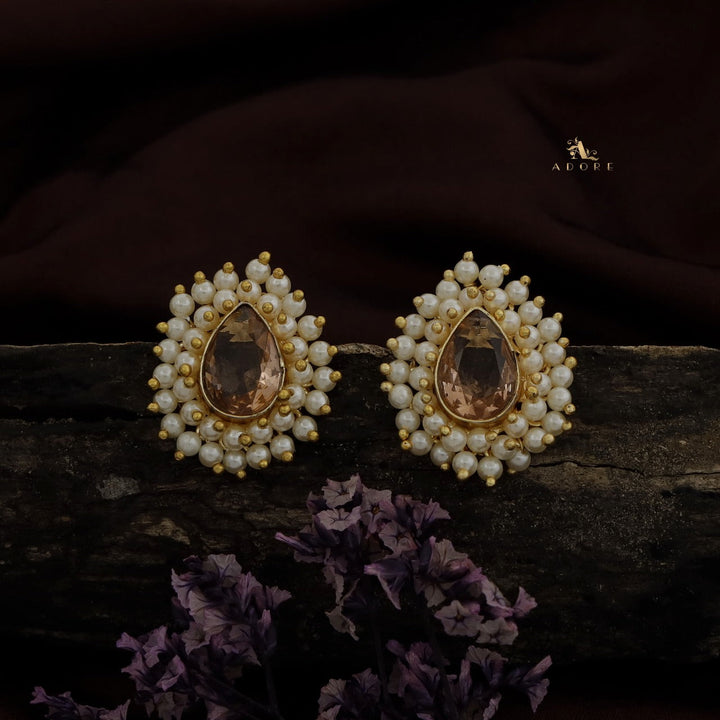 Queen Cluster Pearl Pear Stud