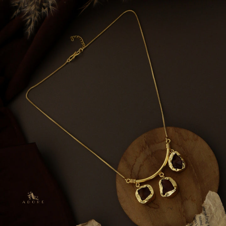 Amba Three Stone Neckpiece