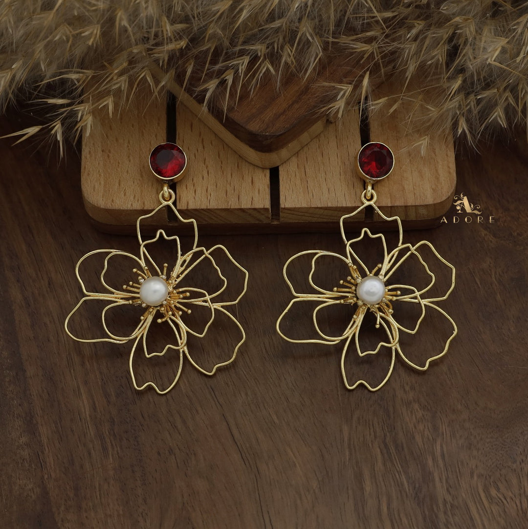 Glossy Rosline Flower Pearl Earring