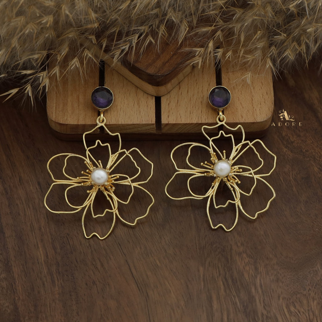 Glossy Rosline Flower Pearl Earring