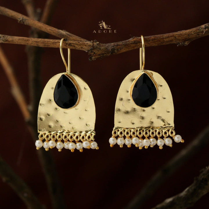 Golden Frame Pearl Earrings