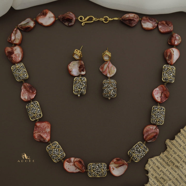 Vamshika Baroque Neckpiece With Earring ( Dyed Baroque )