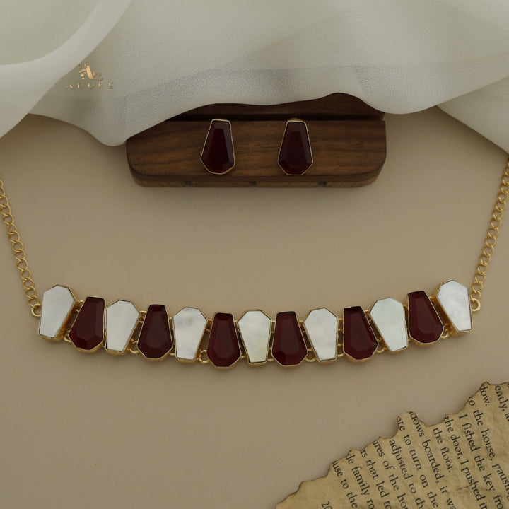 Felicia Hexa Glossy Choker/Short Neckpiece With Earring
