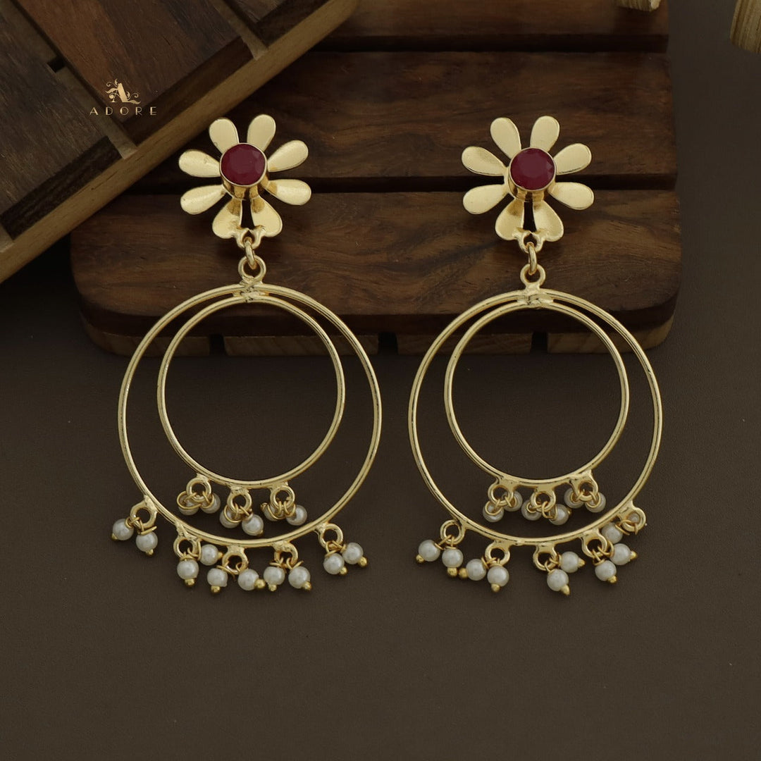 Golden Midhila Floral Resonant Earring