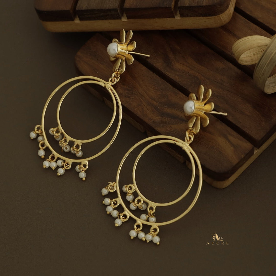 Golden Midhila Floral Resonant Earring