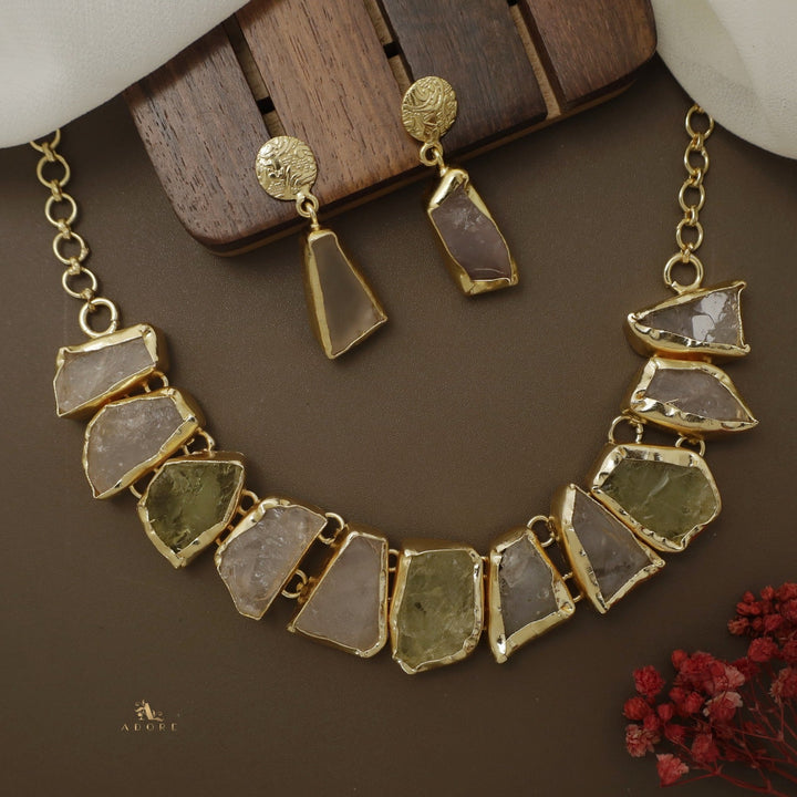 Raw Stone Hazel Neckpiece with Earring