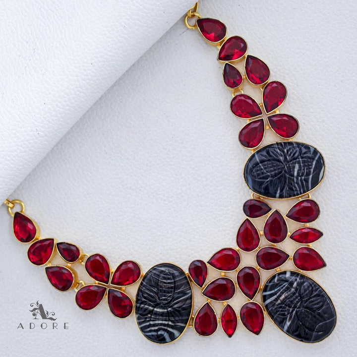 Jelina Neckpiece