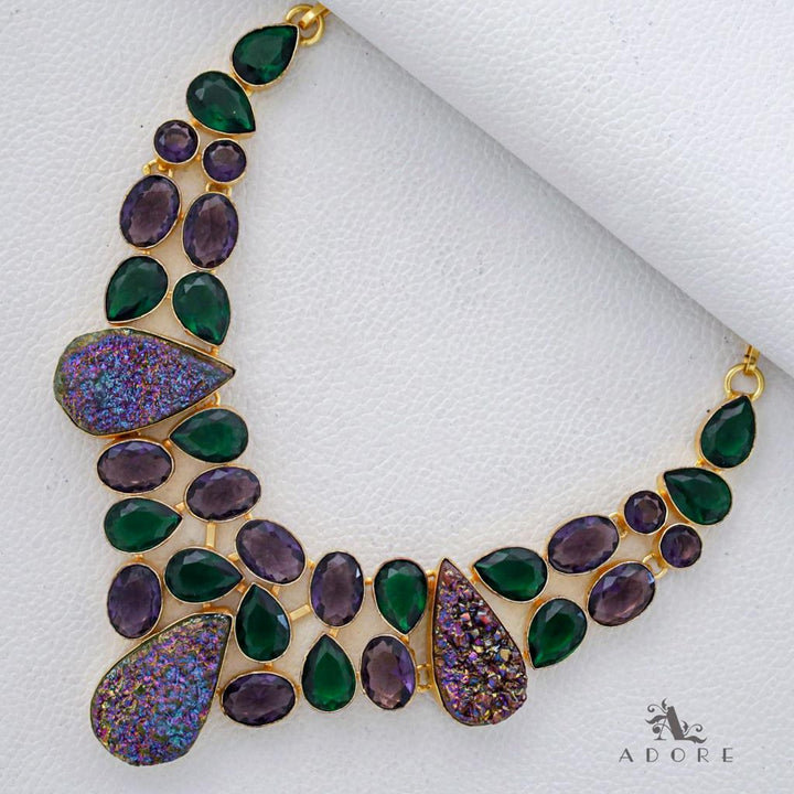 Baruna Neckpiece