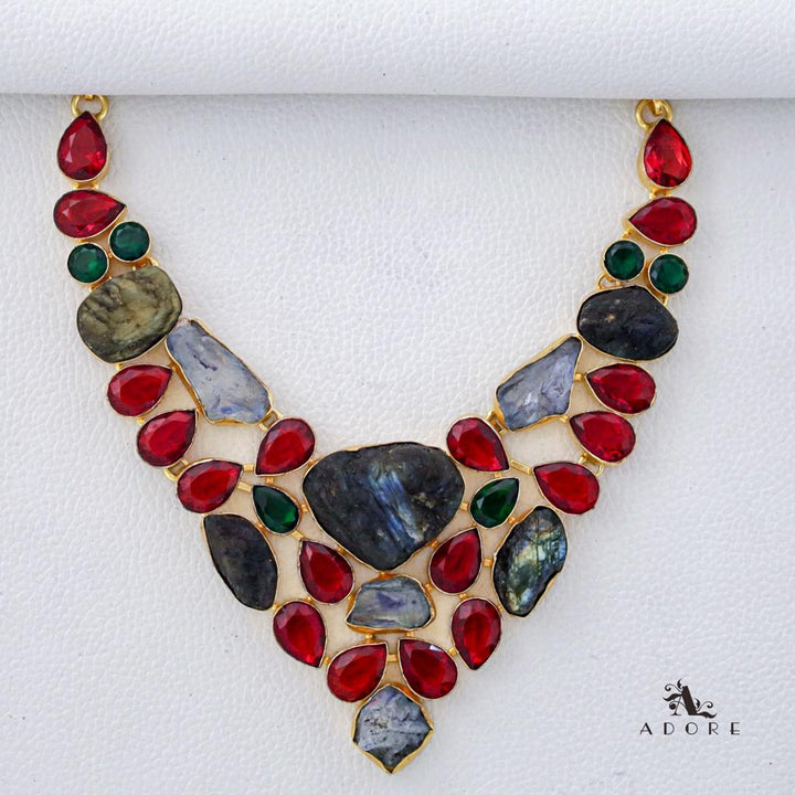 Hadria Neckpiece