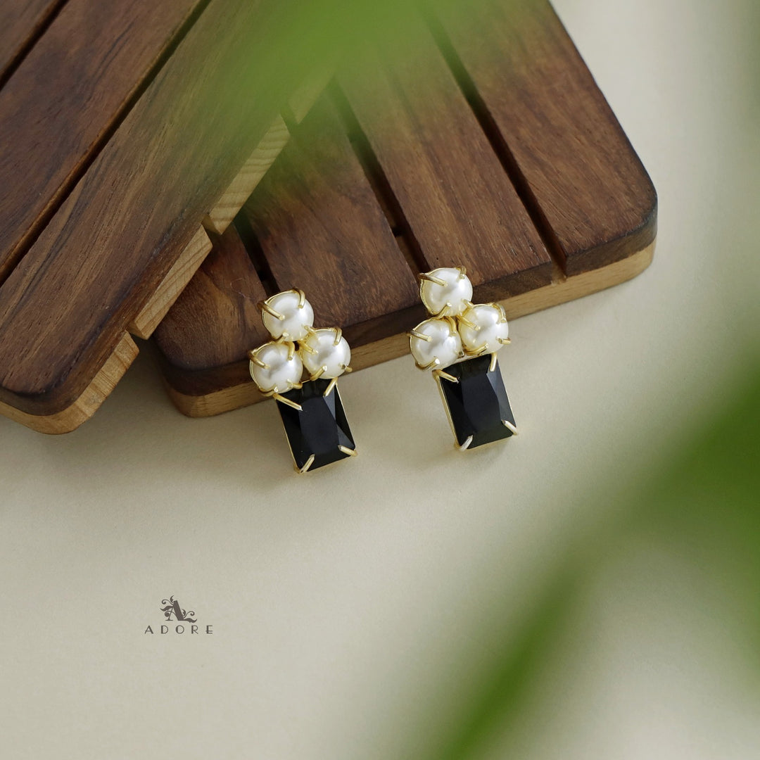 Frimy Rectangle Glossy Tri Pearl Earring
