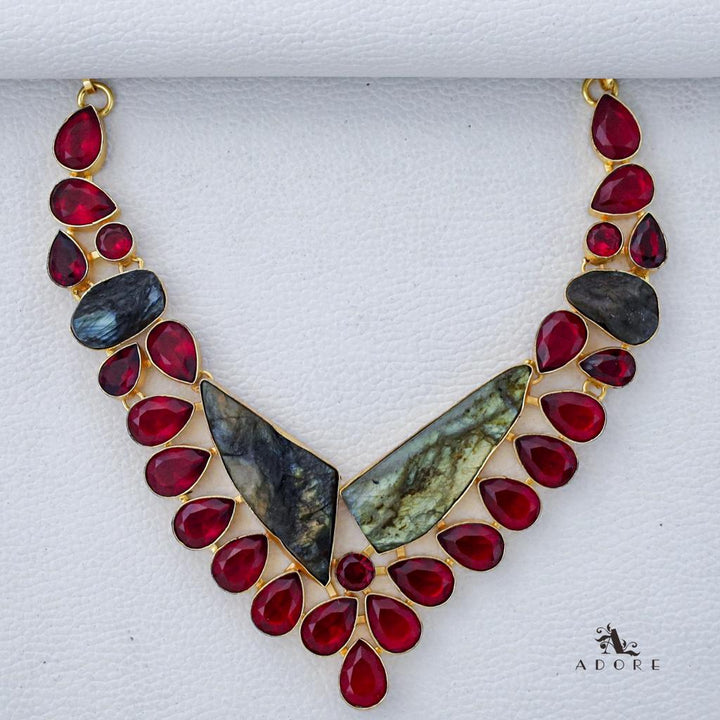 Jameah Neckpiece