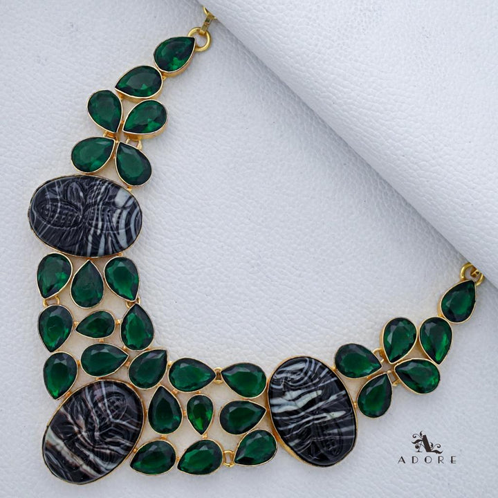 Pauravi Neckpiece