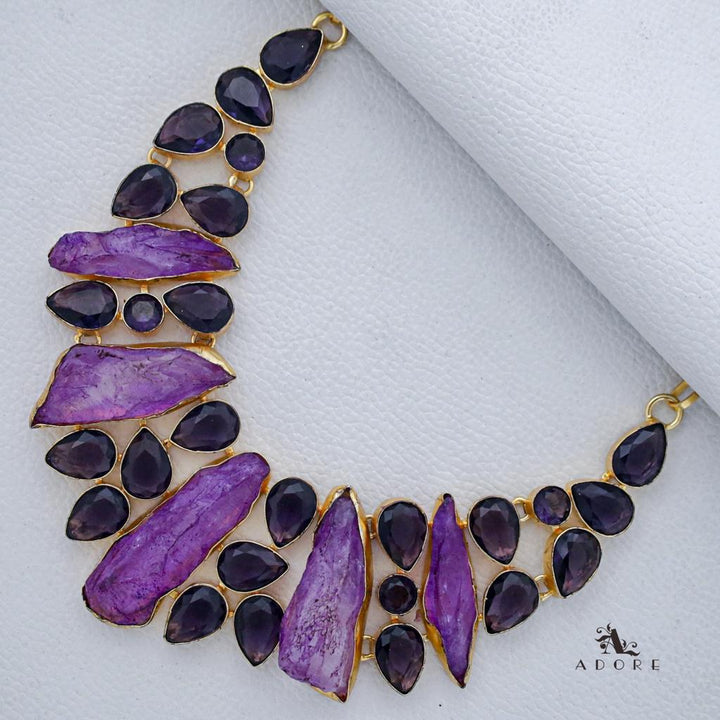 Vedvika Neckpiece