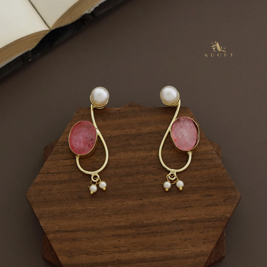 Alani Pearl Oval Earring (Dyed Stone)