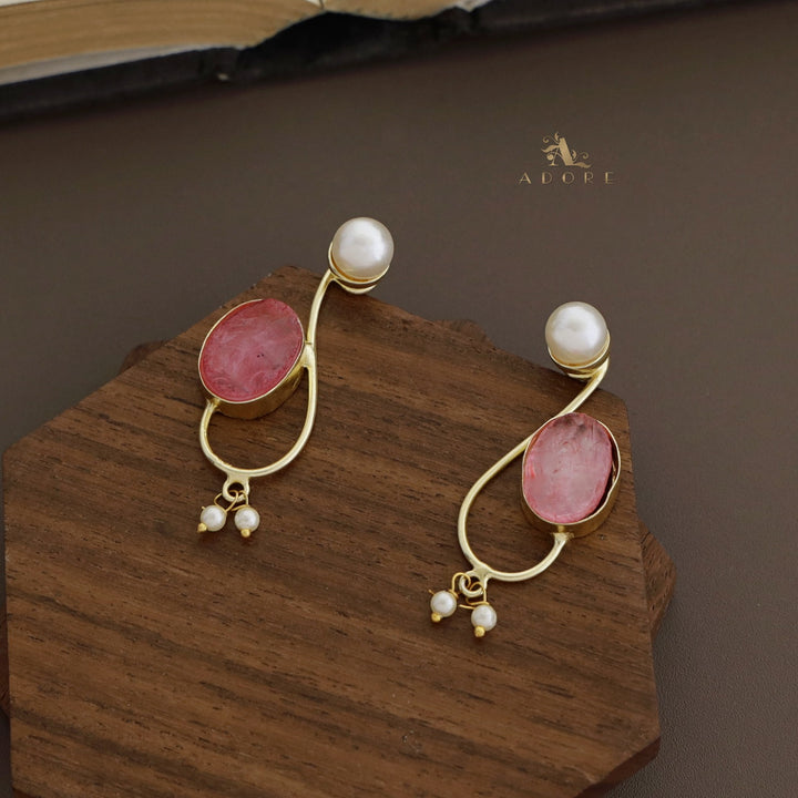 Alani Pearl Oval Earring (Dyed Stone)