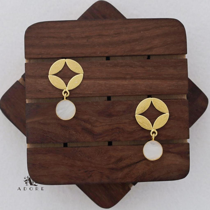 Annis Leafy Glossy Drop Earring