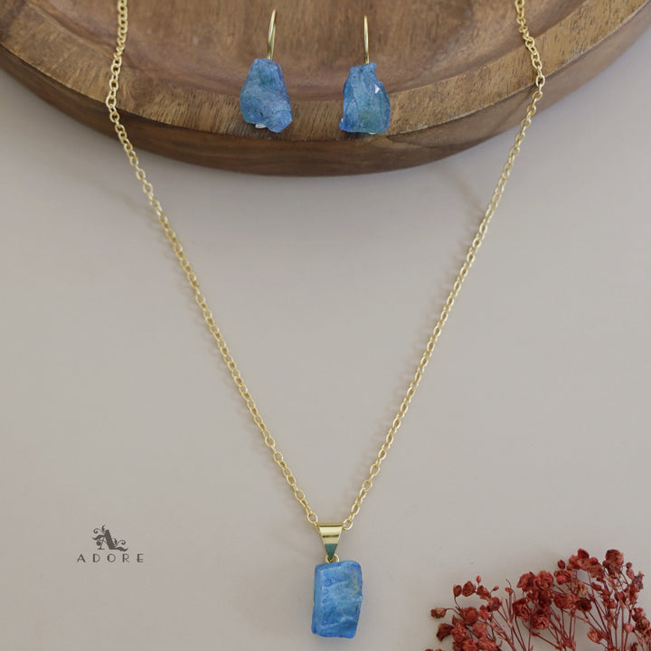 Tordis Raw Stone + Dyed Long Neckpiece With Drop