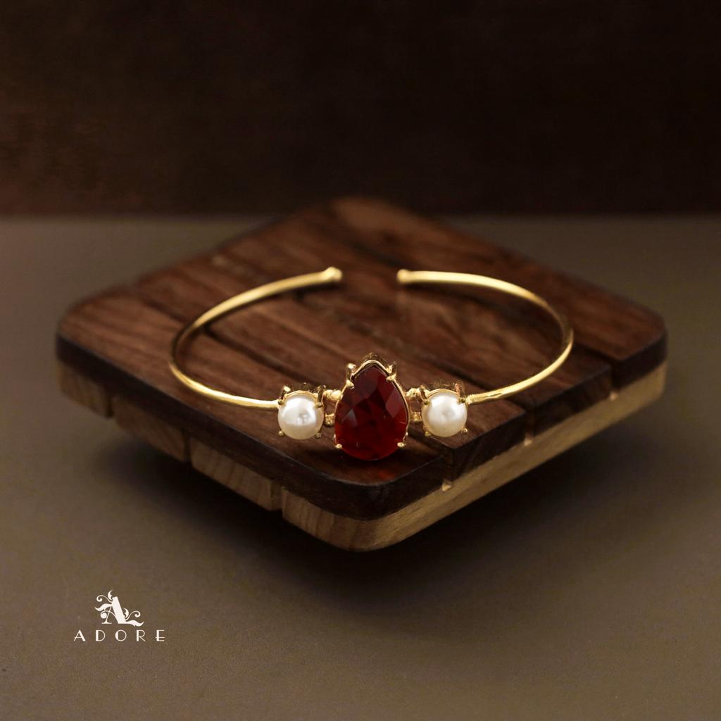 Noreen Glossy Drop Bangle