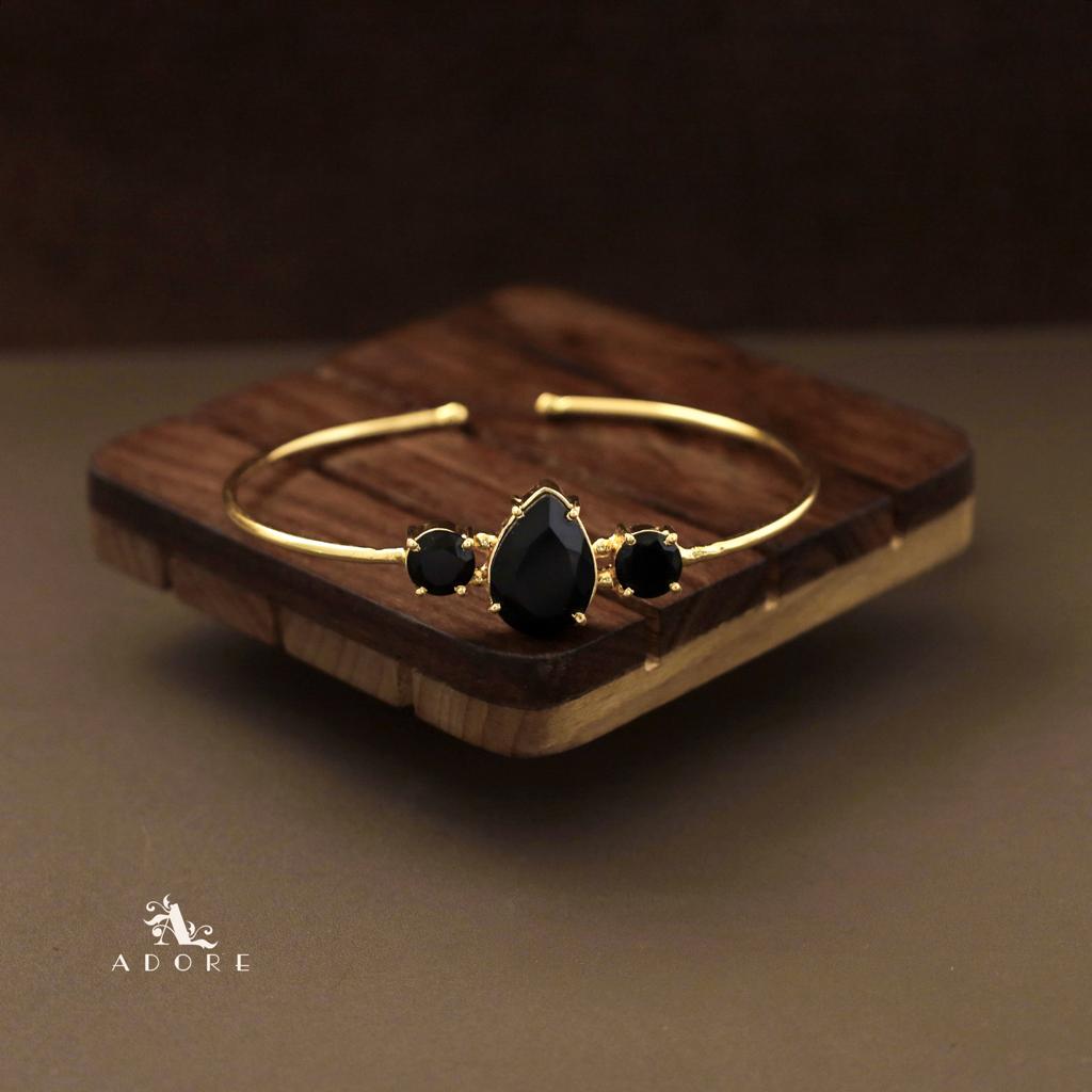 Noreen Glossy Drop Bangle