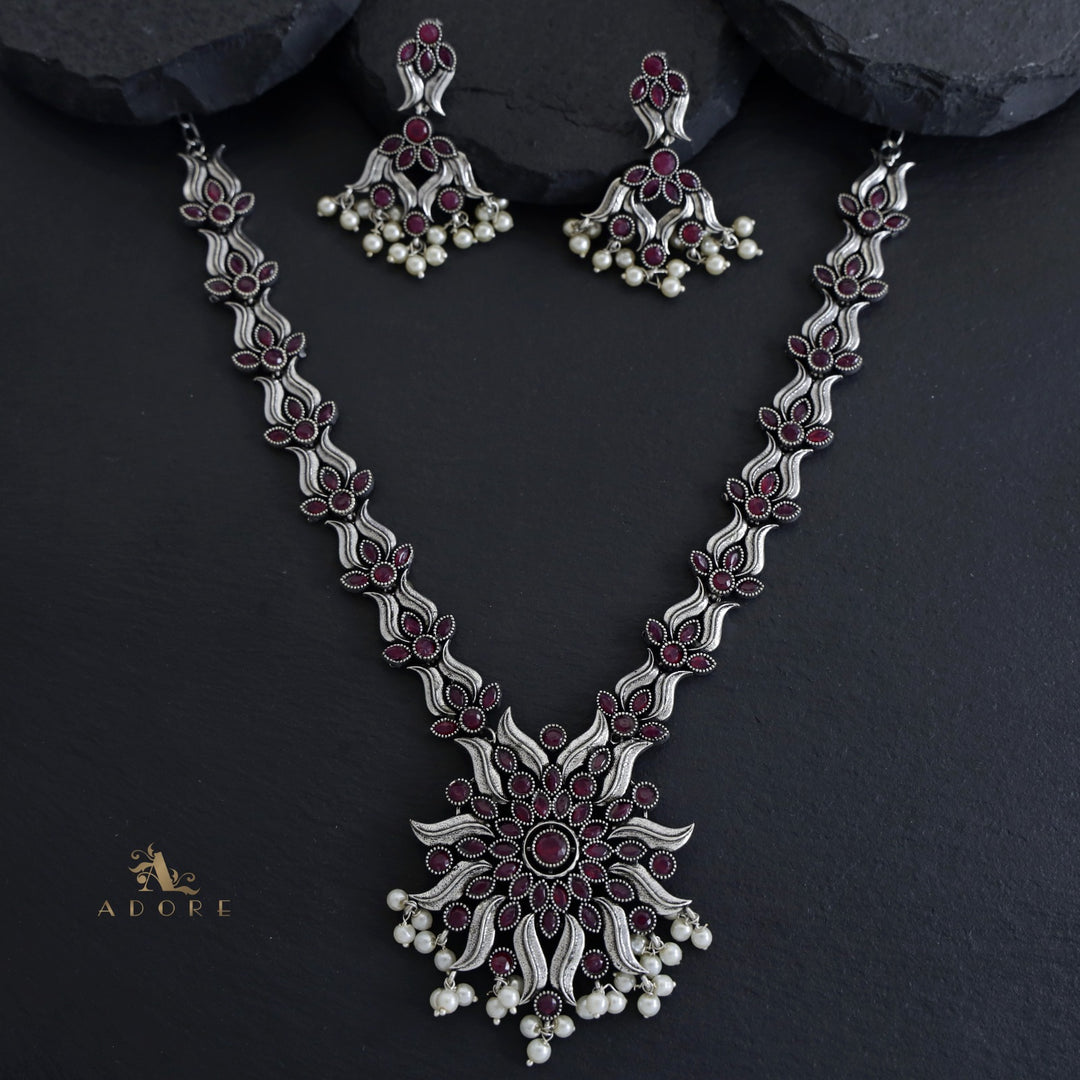 Aadarsha Neckpiece With Earring