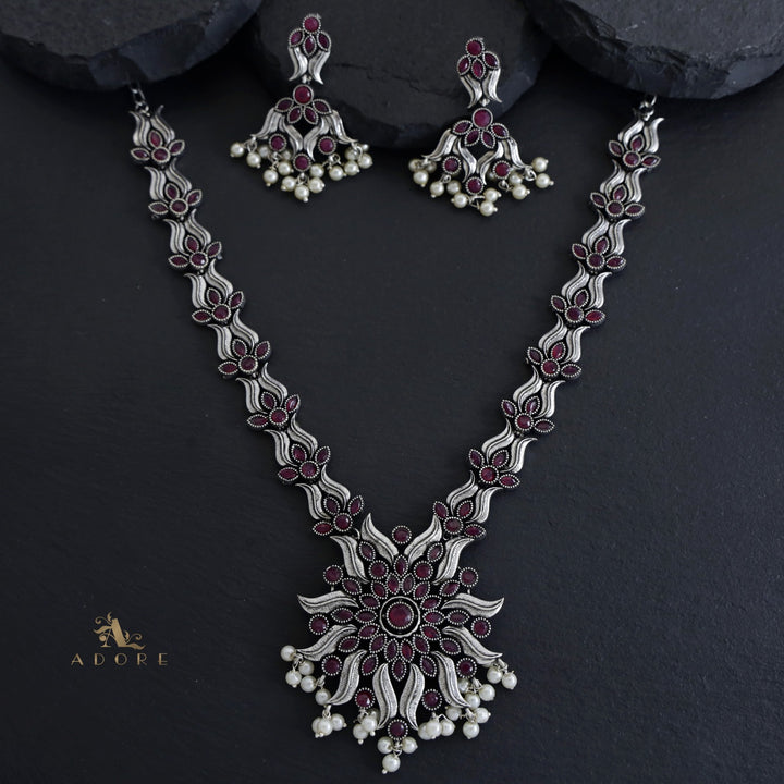 Aadarsha Neckpiece With Earring