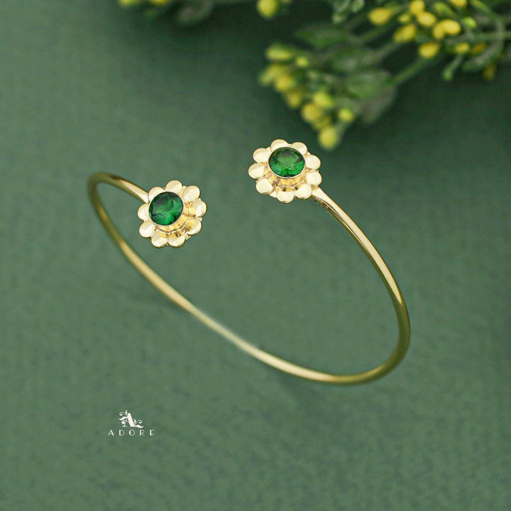 Alaya Glossy Twin Flower Bangle