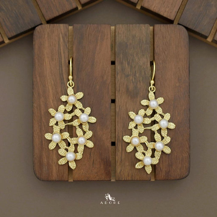 Golden Cluster Flower Drop