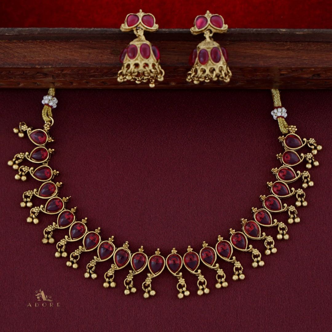Yashwasi Gold Ball Neckpiece With Earring