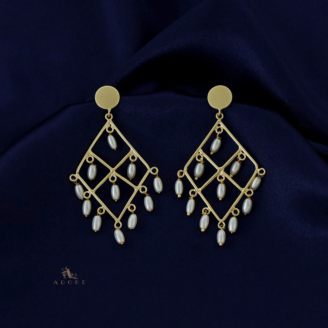 Darlene Golden Rhombus Rice Pearl Earring