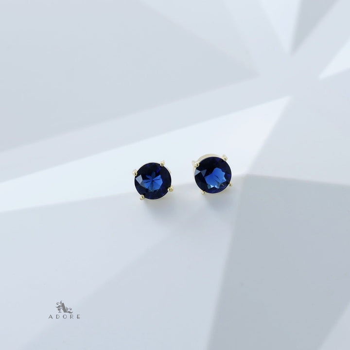 Chloe Round Claw Glossy Stud