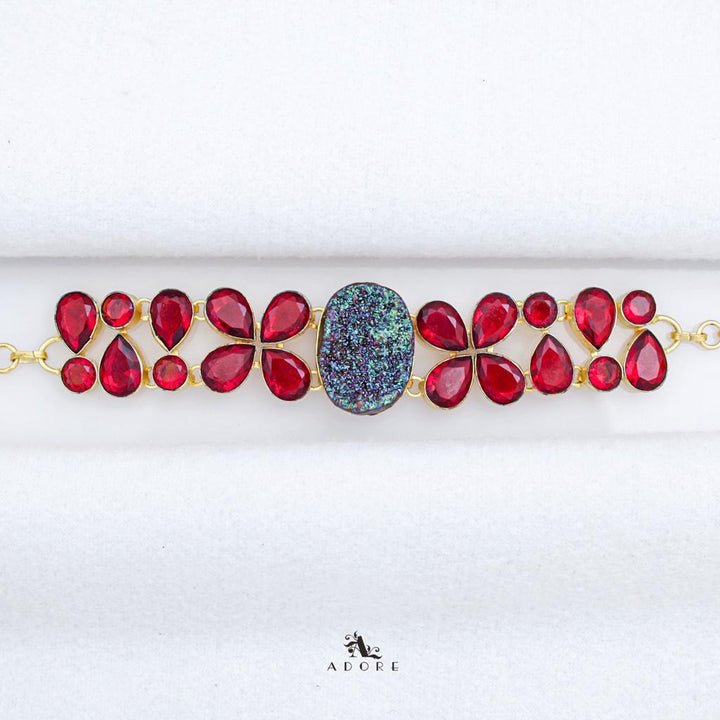 Badiham Choker