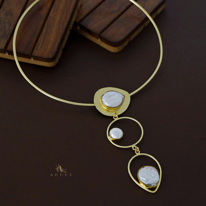 Fellah Baroque Neck Cuff