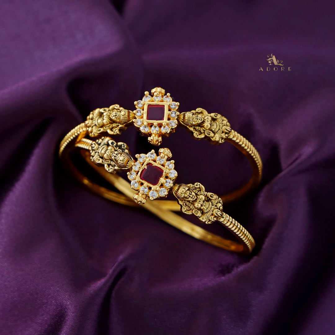 Devanagani Devi Bangle (Set Of 2)