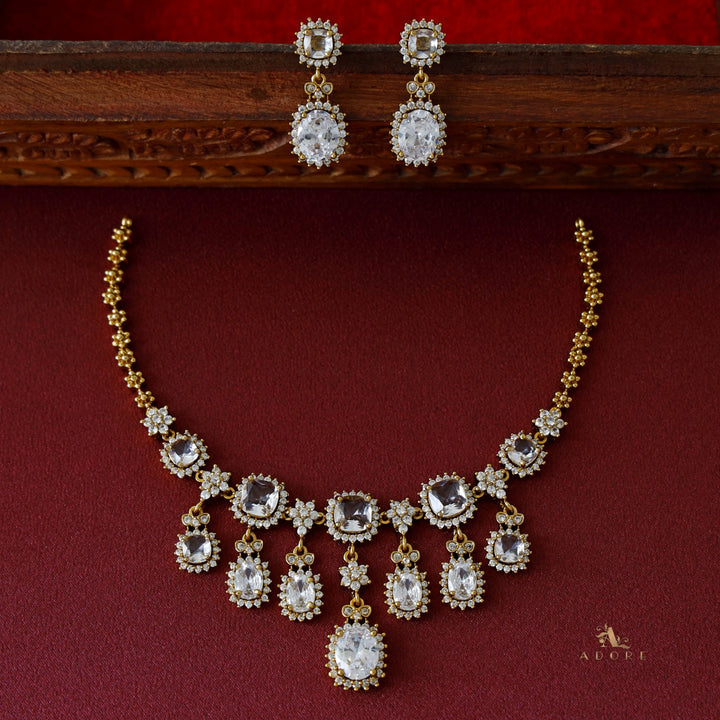 Premium Vihamaya Neckpiece with Earring