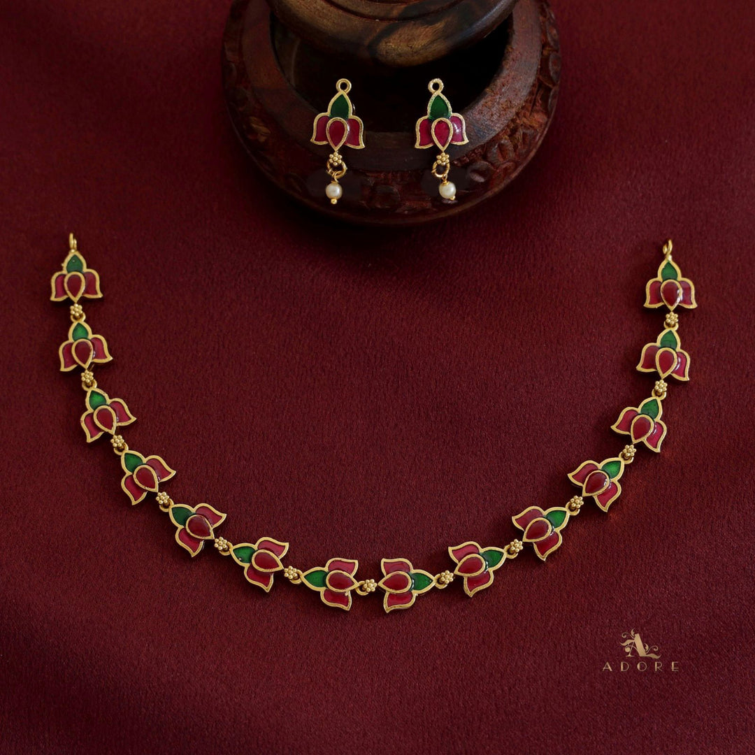 Hema Lotus Neckpiece With Earring