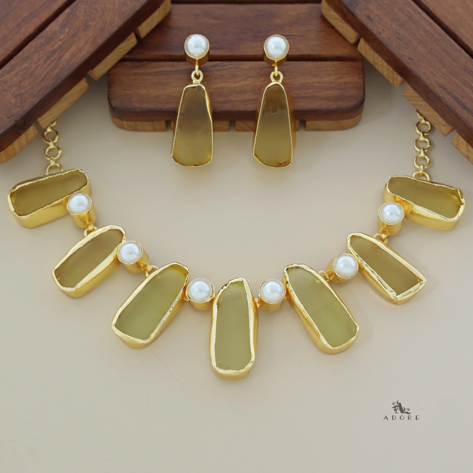 Pegasus Rugged Stone Neckpiece With Earring – Adore By Priyanka