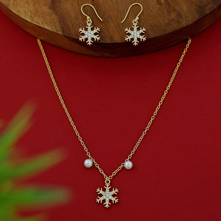 X'mas Charm Snowflake Neckpiece With Drop