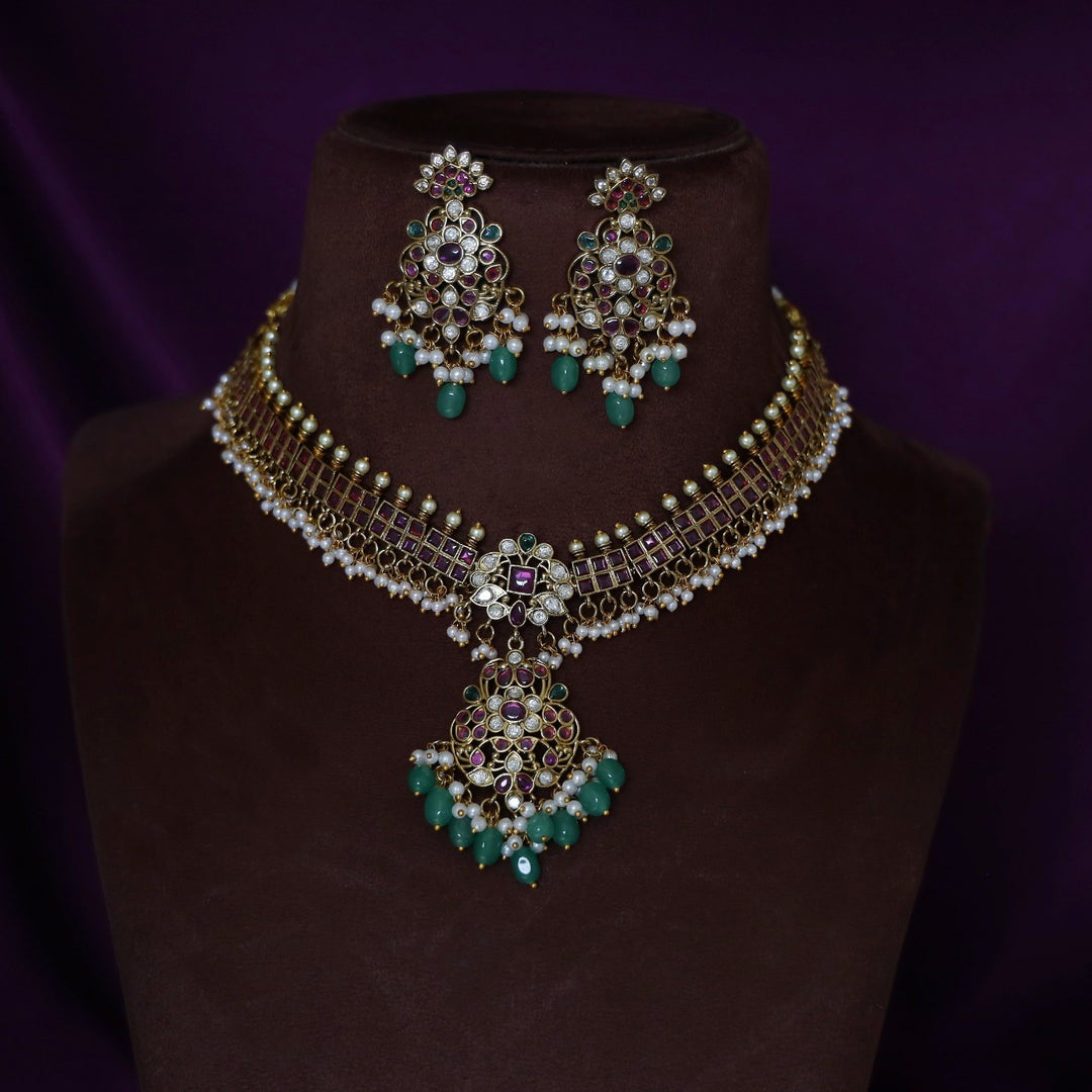 Premium Bhanupriya Kemp Stone Pearl Beaded Short Neckpiece With Earring