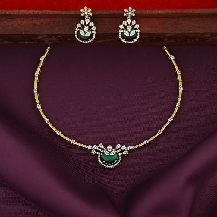 Harshini Stiff Glossy Short Neckpiece With Earring