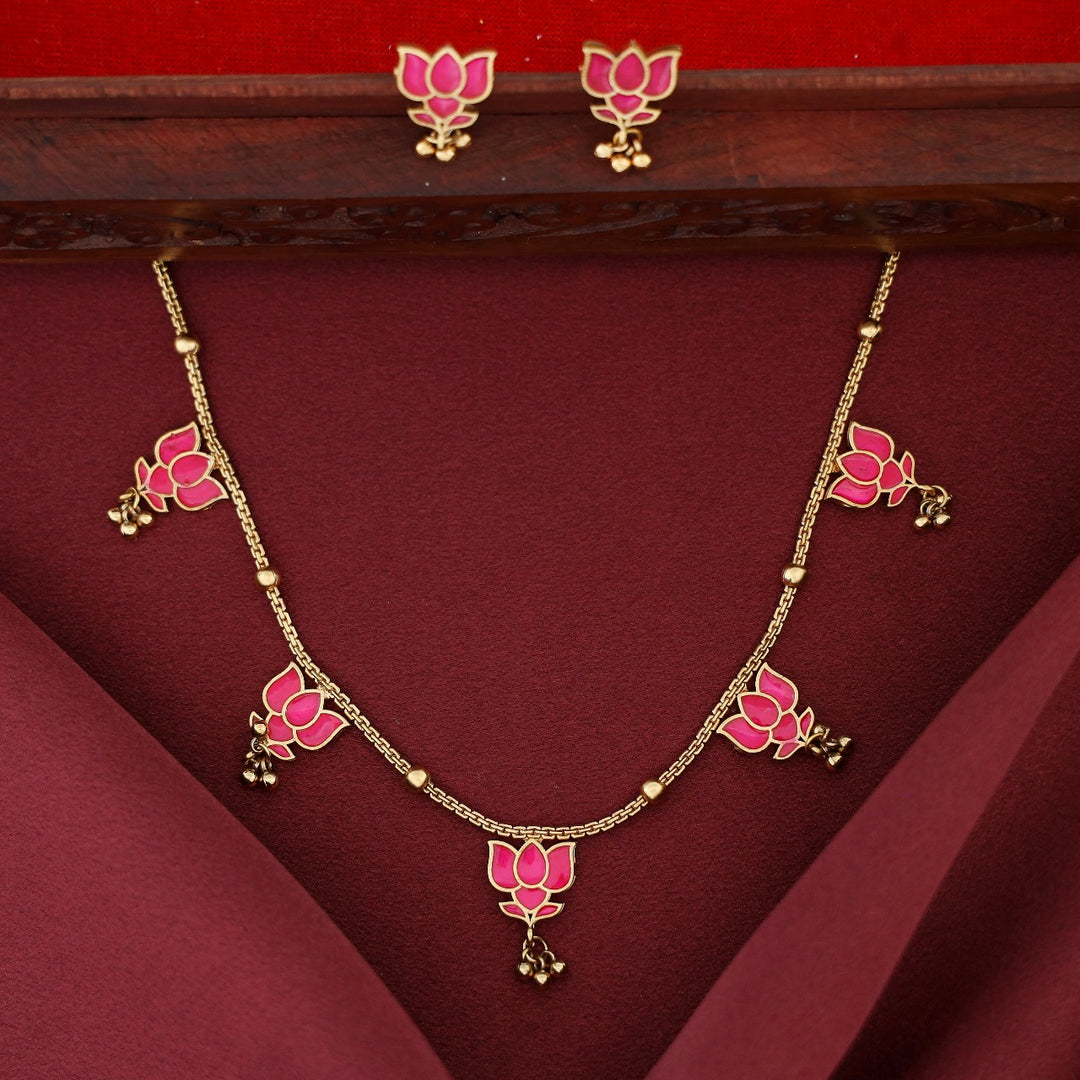 Hima Padma 5 Golden Ball Short Neckpiece With Earring