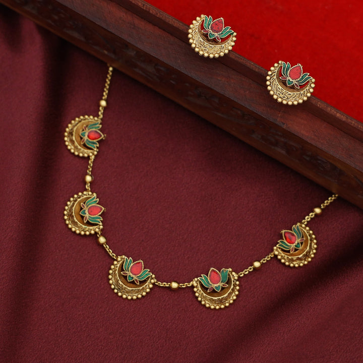 Maitreyi Padma Half Moon Short Neckpiece With Earring