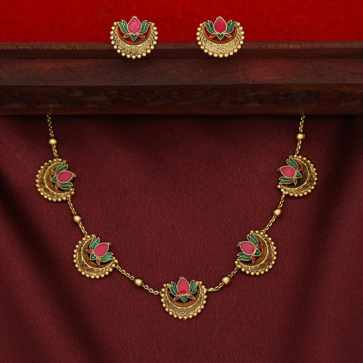 Maitreyi Padma Half Moon Short Neckpiece With Earring