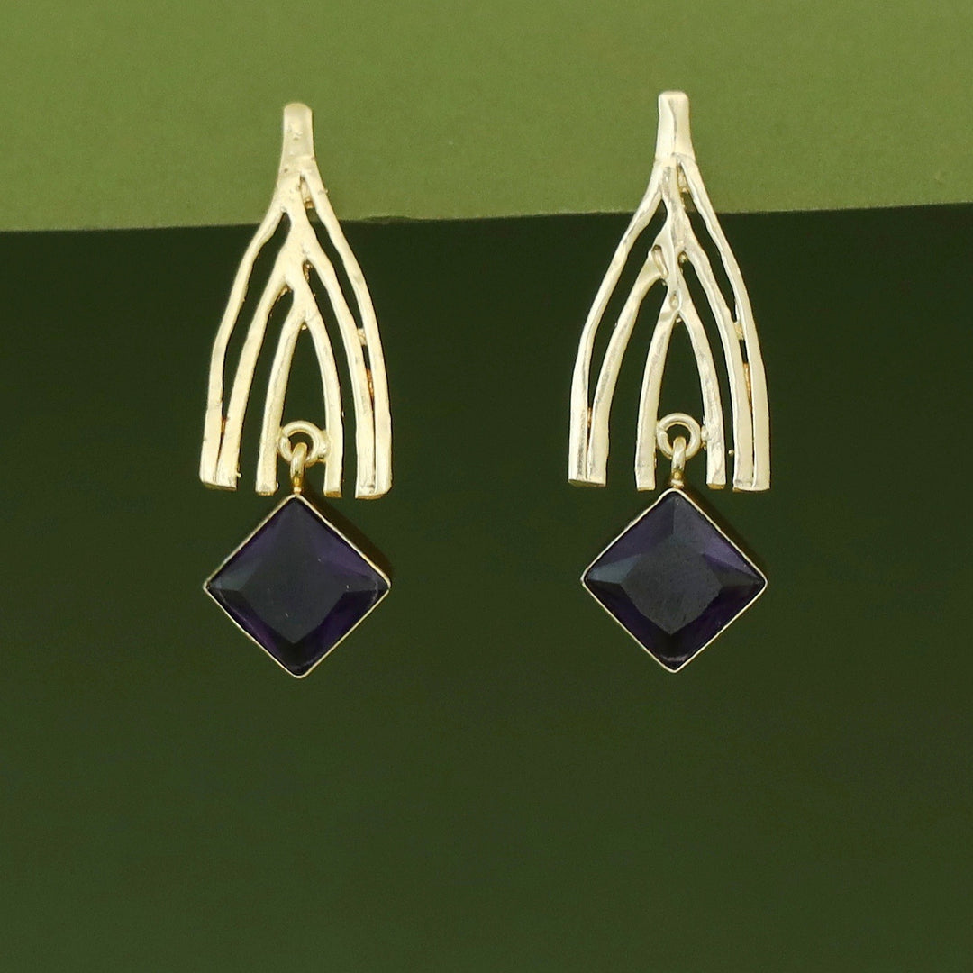 Jasleen Golden Glossy Stone Earring