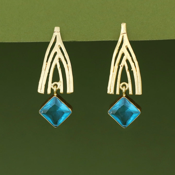 Jasleen Golden Glossy Stone Earring