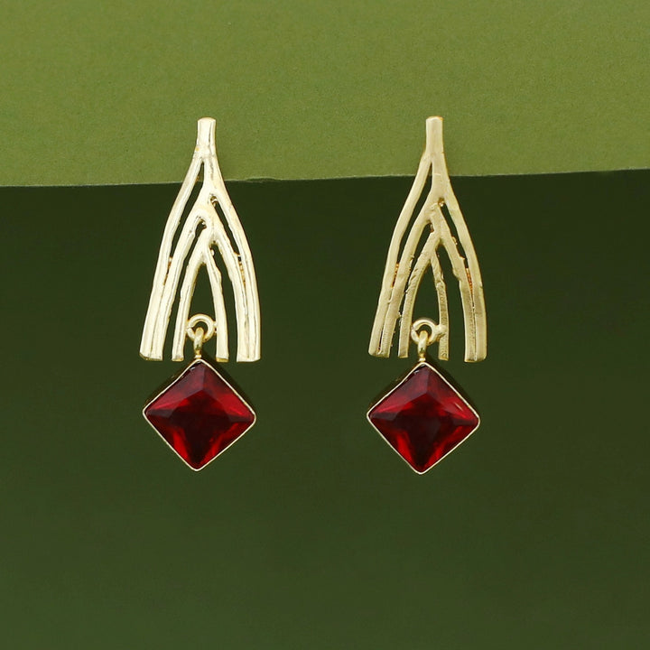 Jasleen Golden Glossy Stone Earring