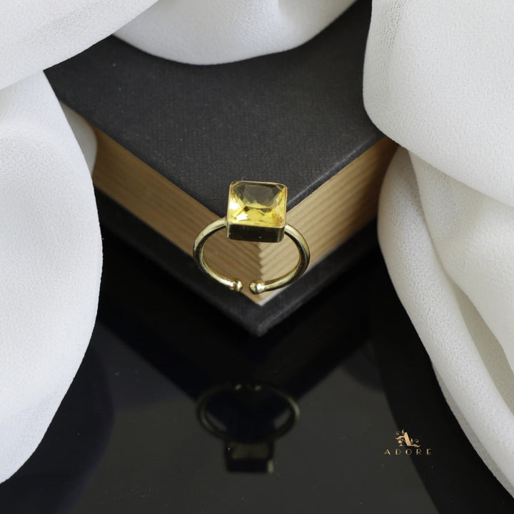 Glossy Squayariya Rings