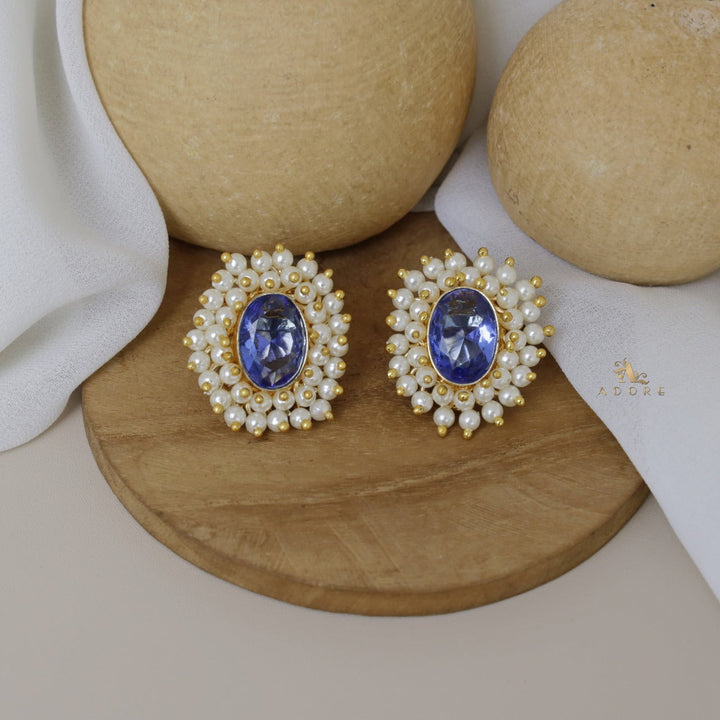 Ahelia Glossy Oval Cluster Pearl Earring