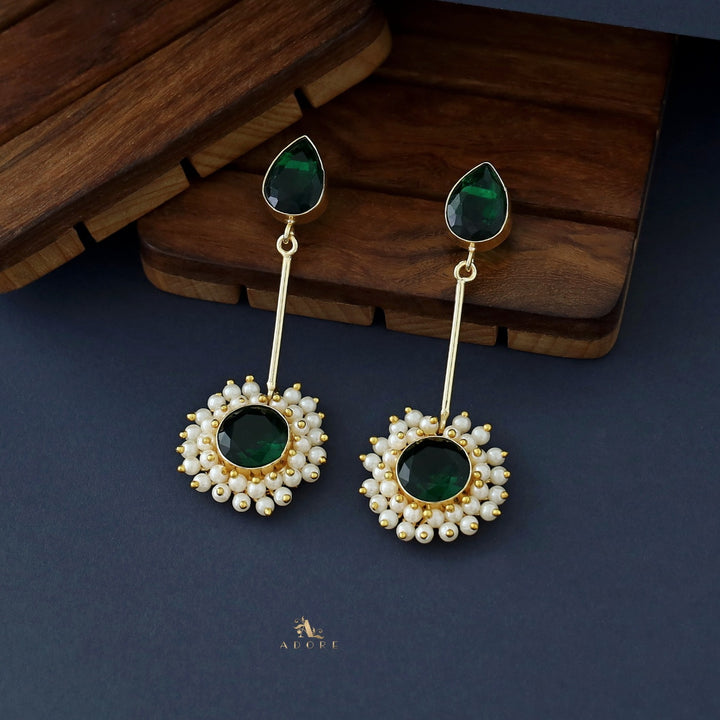 Aabheri Stem Glossy With Pearl Earring