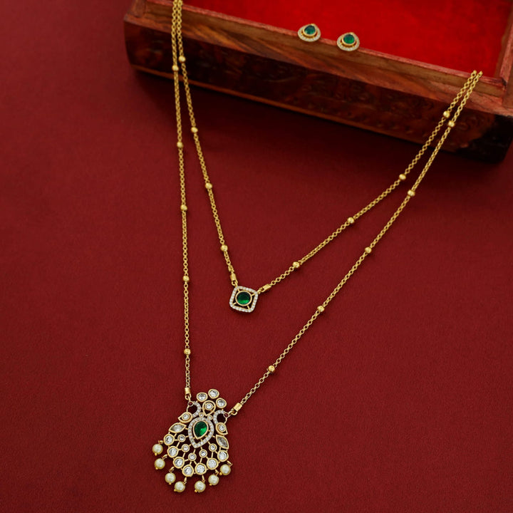 Sriddhi Two Layer Cluster Pearl Neckpiece With Earring